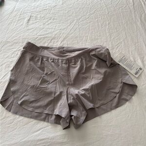 Lululemon fast and free high rise split short 3” NWT- mauve grey